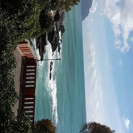 Sopra La Spiaggia Bogliasco